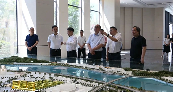 省委政研室童主任一行调研yl23455永利集团